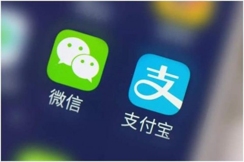 一夜爆富？一夜返贫！扒一扒那些披着AI外衣的直播代理套路，你中招了没？